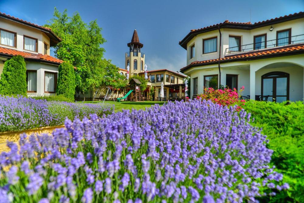 Blacksearama Golf & Villas بالشيك المظهر الخارجي الصورة