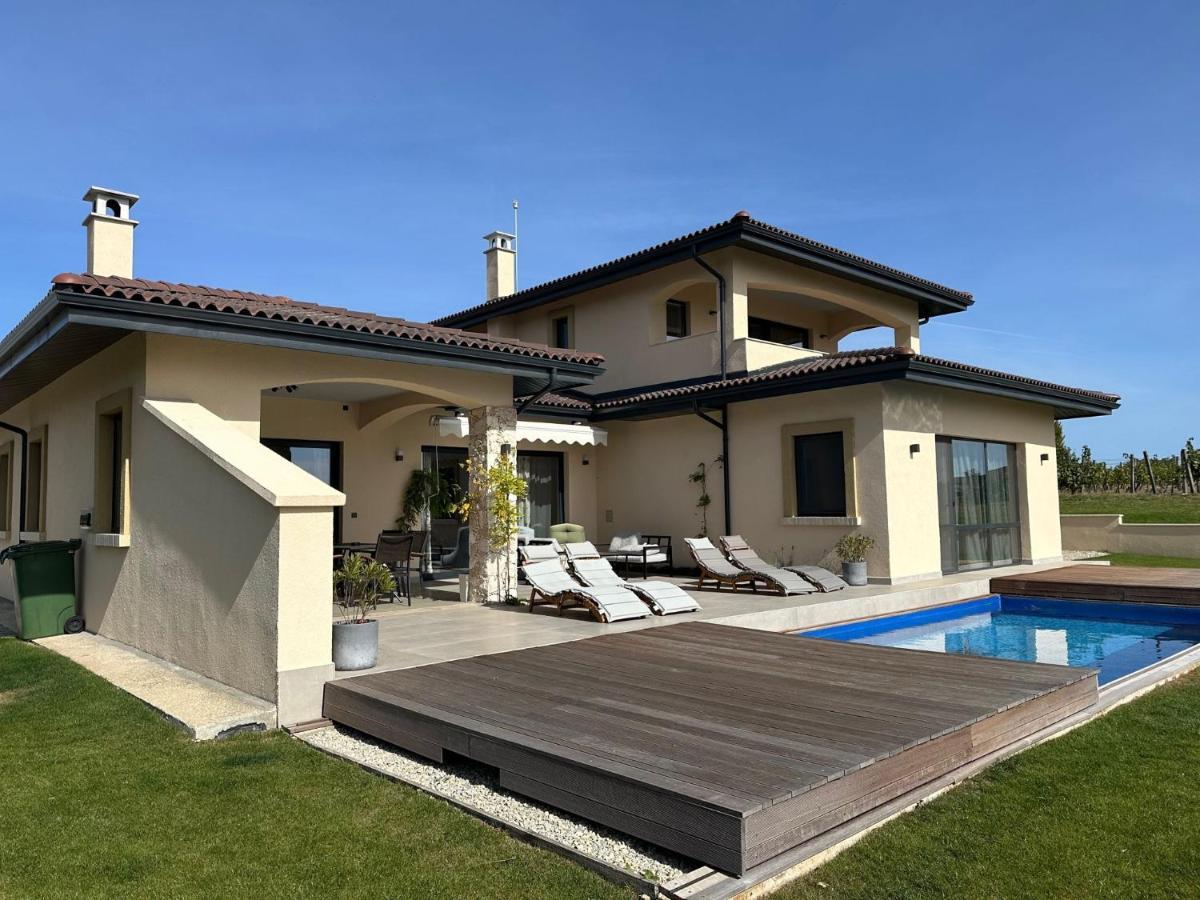 Blacksearama Golf & Villas بالشيك المظهر الخارجي الصورة