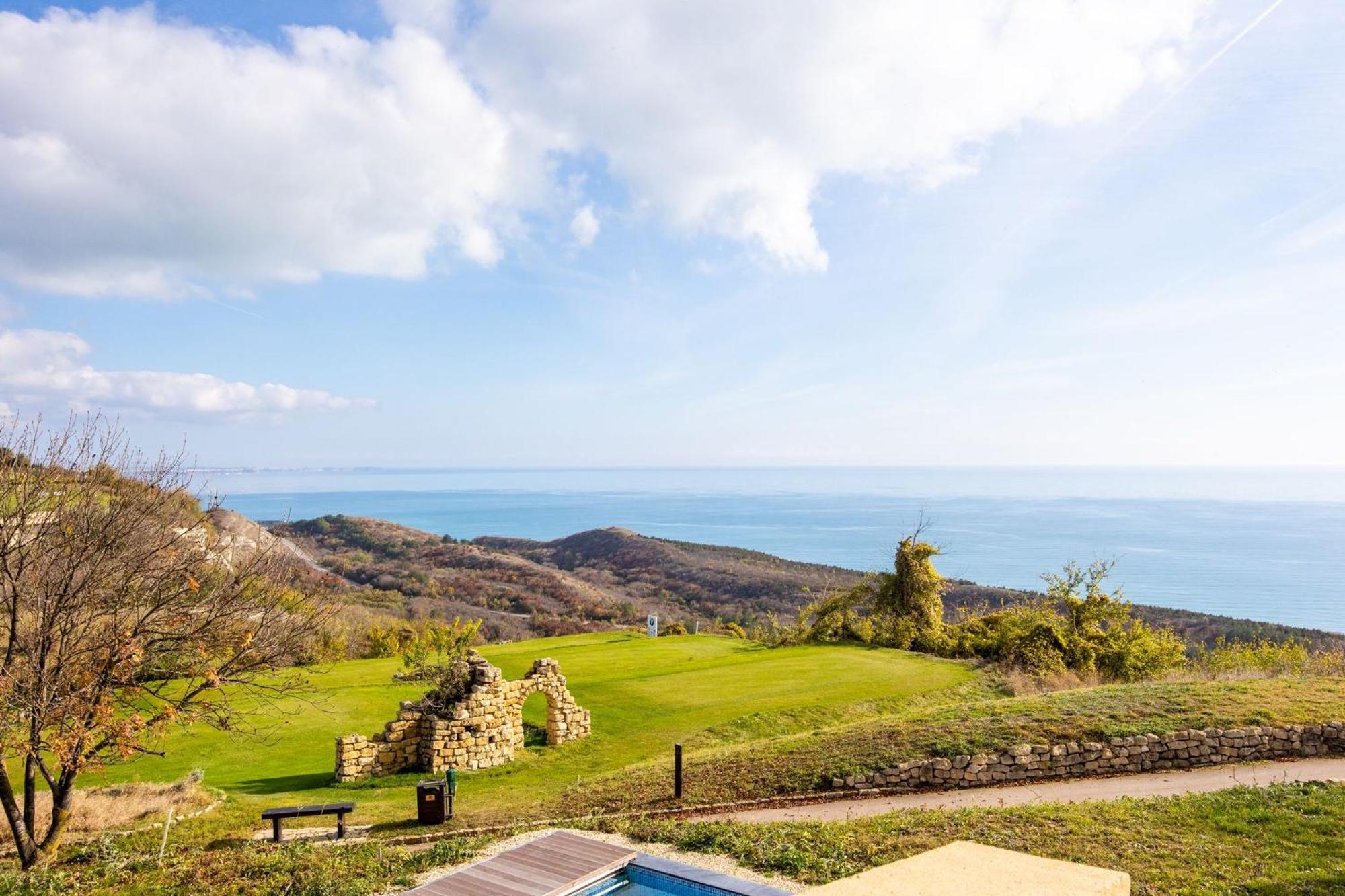 Blacksearama Golf & Villas بالشيك المظهر الخارجي الصورة