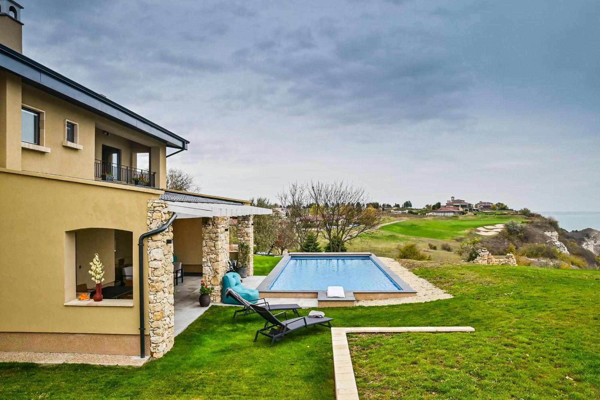 Blacksearama Golf & Villas بالشيك المظهر الخارجي الصورة